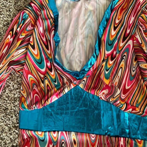 Dress Wild Swirl costume fits size 8/12 - Picture 3 of 5